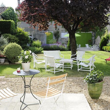 Chambres D'Hotes Les Tilleuls Cognac Bagian luar foto