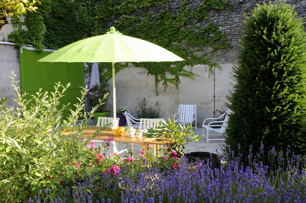 Chambres D'Hotes Les Tilleuls Cognac Bagian luar foto