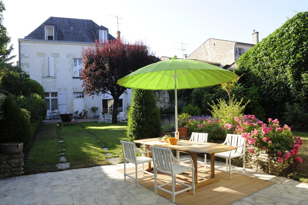 Chambres D'Hotes Les Tilleuls Cognac Bagian luar foto